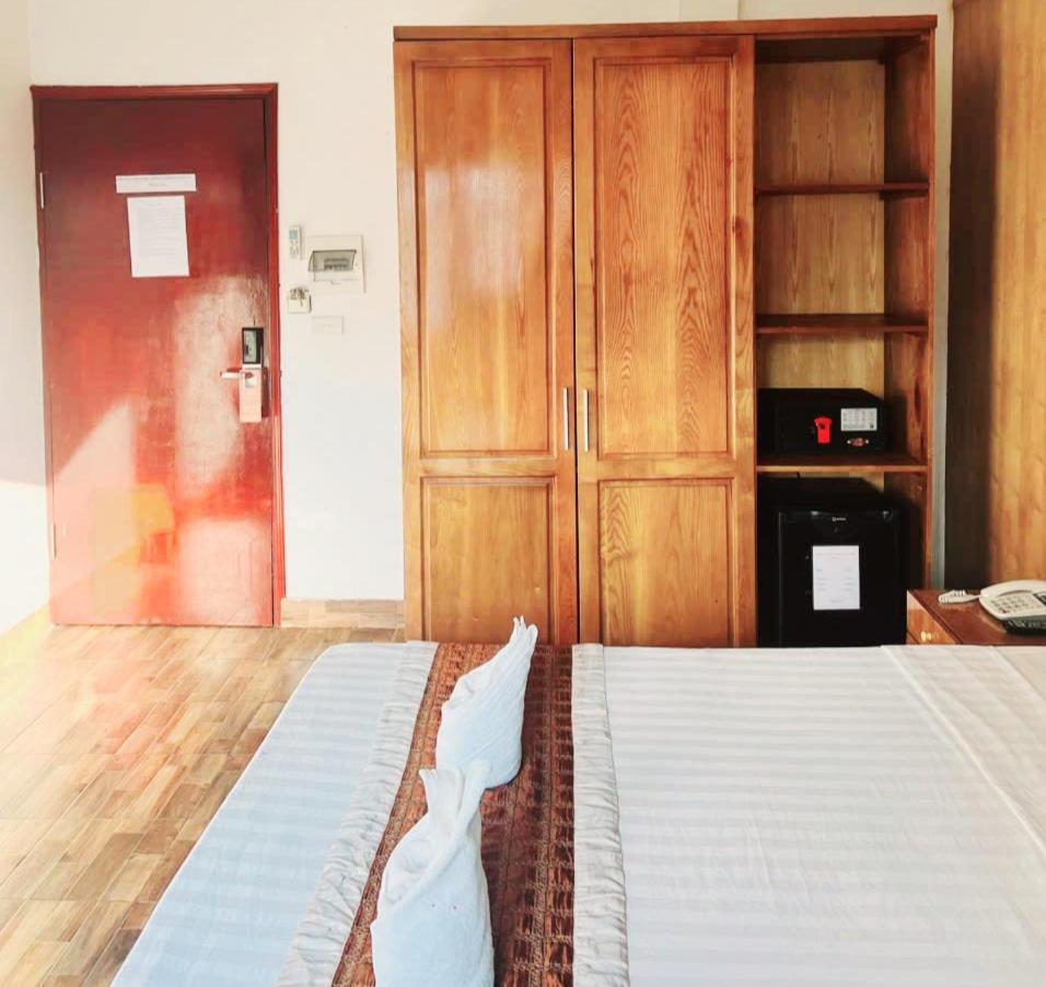 Vang Vieng Th Central Park Hotel Extérieur photo