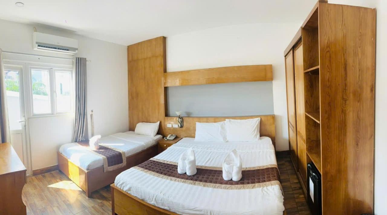 Vang Vieng Th Central Park Hotel Extérieur photo